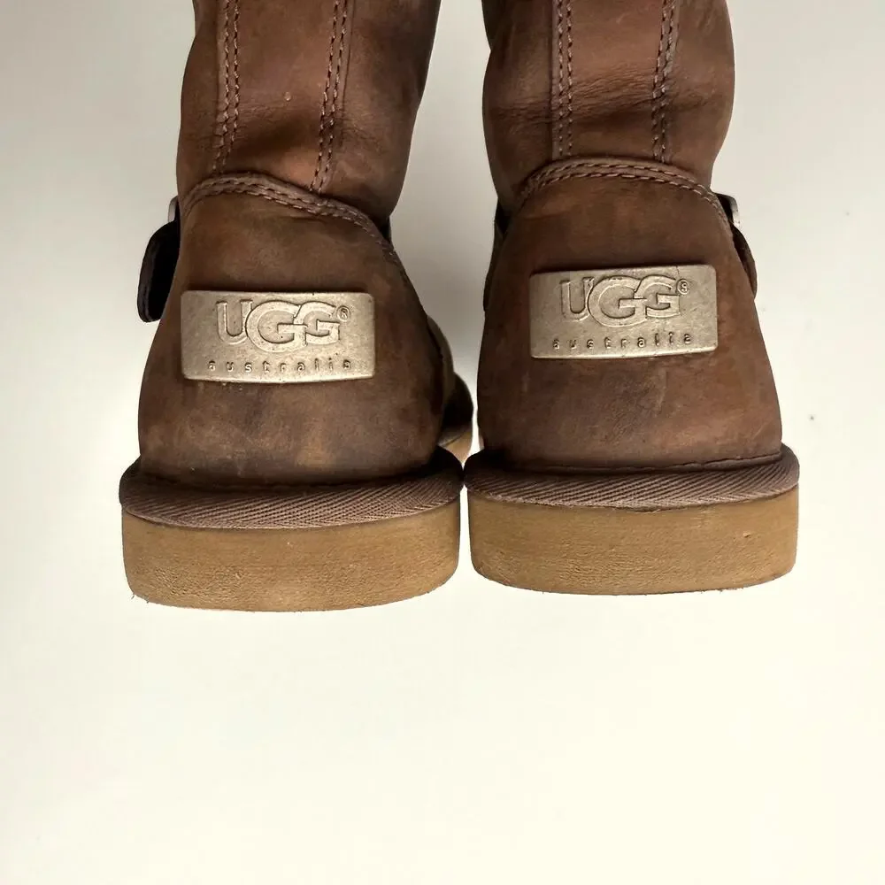 Ugg Kensington EUC‎ Pull On Two Buckle Brown Nubuck Shearling Mid Calf Boots 6